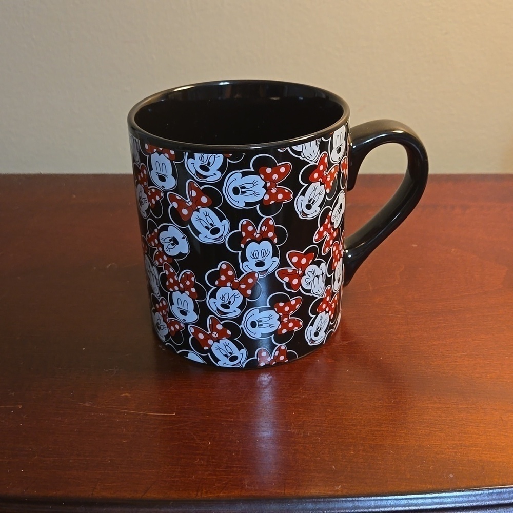 Disney Minnie Mouse Coffee Mug